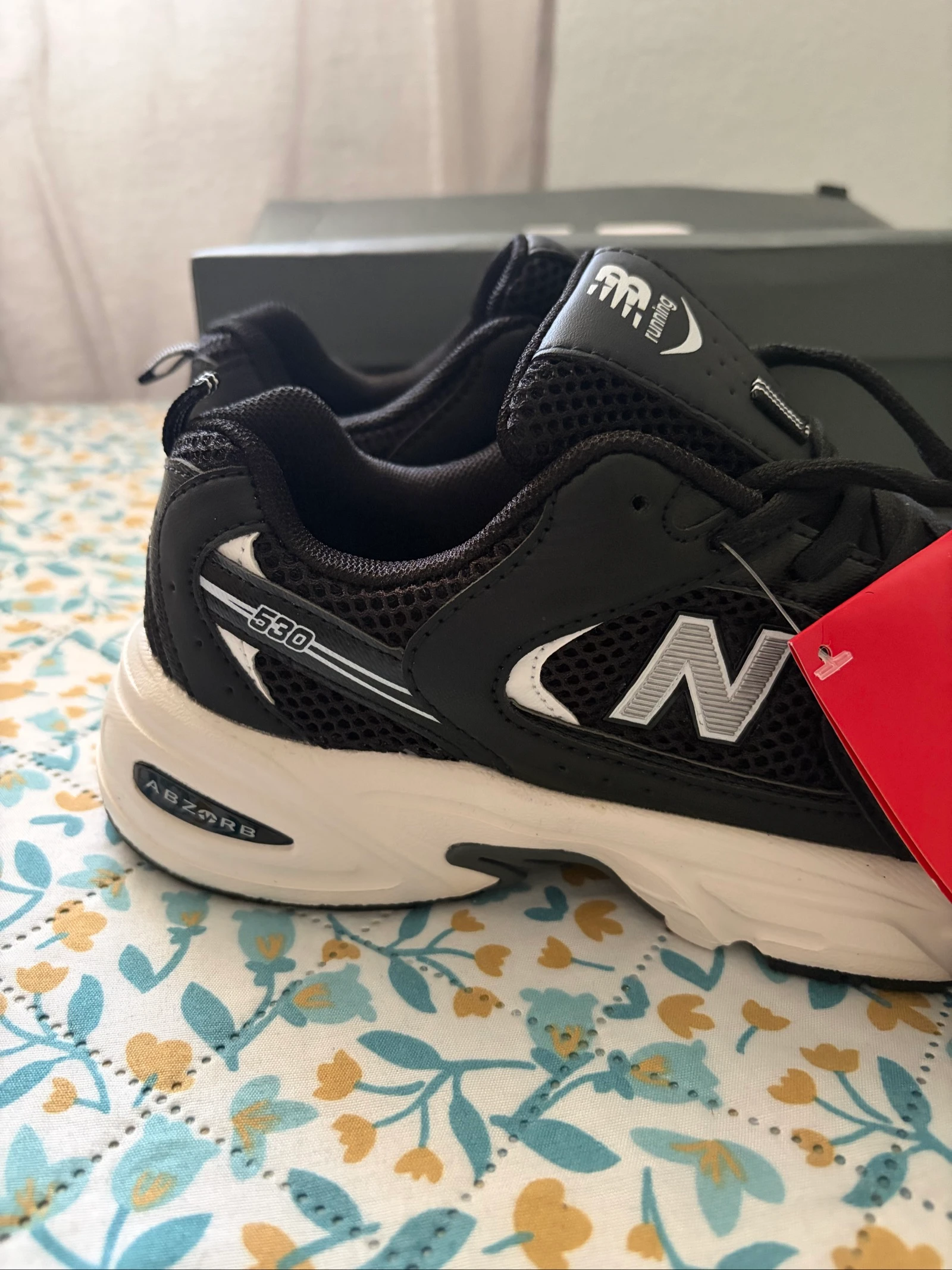 New Balance 530 